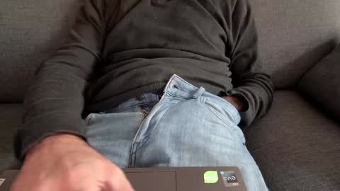 Snapshot of thickrum chatting on December 2024 11:45:01 AM Thickru online show from December 2024 11:45:01 AM