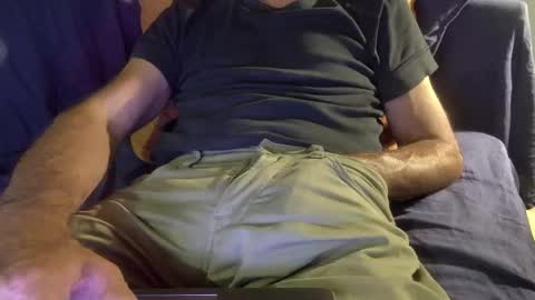 Snapshot of thickrum chatting on October 2025 09:54:02 PM Thickru online show from October 2025 09:54:02 PM