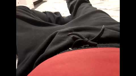 Snapshot of thicksingarters chatting on February 2025 06:22:01 PM thicksingarters online show from February 2025 06:22:01 PM