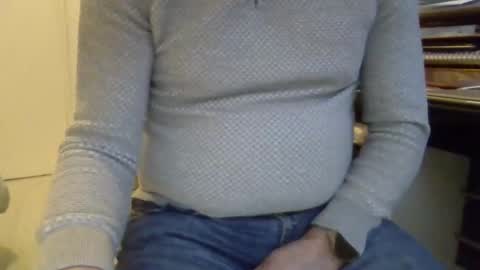 Snapshot of thicksingarters chatting on March 2025 03:40:02 PM thicksingarters online show from March 2025 03:40:02 PM