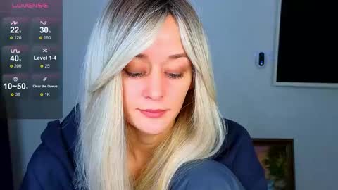 thief_of_hearts_ online show from October 2025 08:46:02 PM