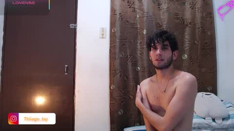 Snapshot of thiiago_tay chatting on September 2025 01:58:02 PM Thiiago online show from September 2025 01:58:02 PM