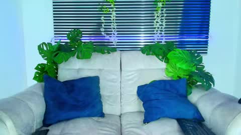 Thiago Saenzz online show from March 2026 05:07:02 PM