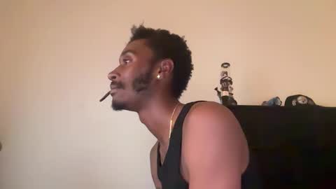 Snapshot of thirdlegkenny chatting on November 2025 06:01:01 AM thirdlegkenny online show from November 2025 06:01:01 AM