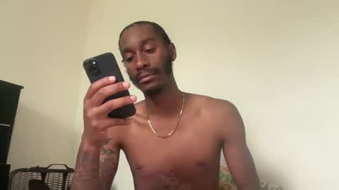 Snapshot of thirdlegkenny chatting on December 2025 02:37:02 PM thirdlegkenny online show from December 2025 02:37:02 PM