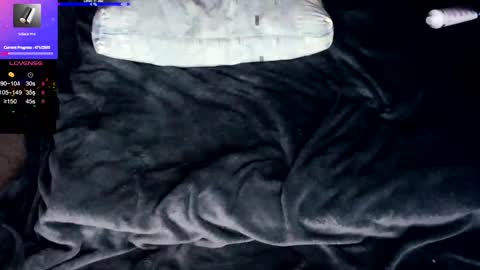 Snapshot of thom610 chatting on December 2024 02:47:01 AM ThomaSan online show from December 2024 02:47:01 AM