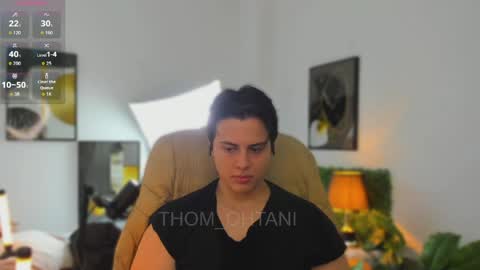 Snapshot of thom_ohtani chatting on April 2026 01:26:01 AM thom_ohtani online show from April 2026 01:26:01 AM