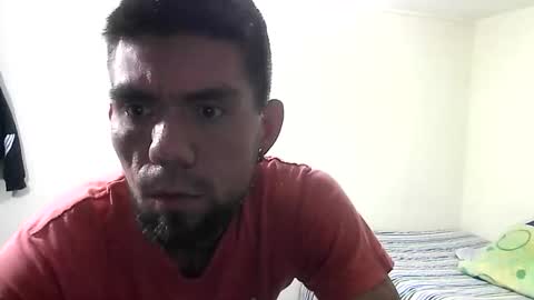 Snapshot of thomas2wood chatting on June 2026 11:10:02 PM Thomas2Wood online show from June 2026 11:10:02 PM