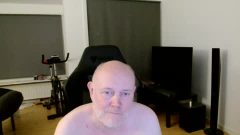 thomas806035 online show from August 2026 09:28:01 PM