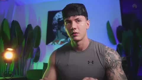 Thomas Falcon online show from December 2025 12:41:02 AM