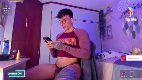 Thomas Grey online show from September 2025 03:01:01 AM