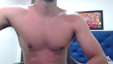 Thomas online show from February 2025 08:03:01 PM