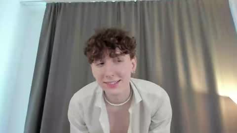 Thomas online show from February 2025 05:20:01 AM