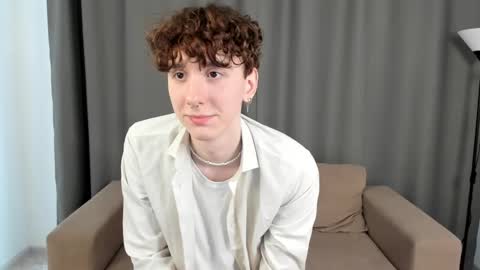 Thomas online show from February 2025 02:21:01 AM