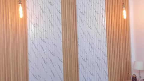 Thomas online show from November 2025 11:32:02 AM