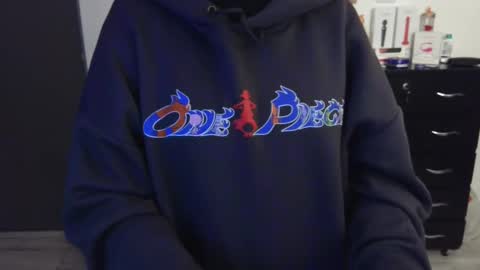 Snapshot of thomascooper_cams chatting on January 2025 12:27:02 AM VALERIA online show from January 2025 12:27:02 AM