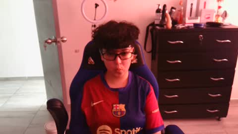 Snapshot of thomascooper_cams chatting on January 2025 02:53:01 PM VALERIA online show from January 2025 02:53:01 PM