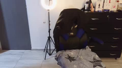 Snapshot of thomascooper_cams chatting on February 2025 03:47:02 AM VALERIA online show from February 2025 03:47:02 AM