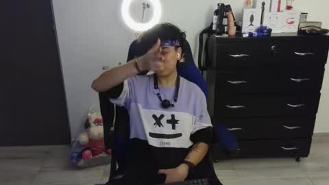 Snapshot of thomascooper_cams chatting on February 2025 06:05:02 AM VALERIA online show from February 2025 06:05:02 AM