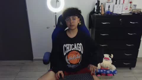 Snapshot of thomascooper_cams chatting on March 2025 10:39:02 PM VALERIA online show from March 2025 10:39:02 PM