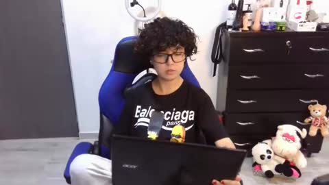 Snapshot of thomascooper_cams chatting on September 2025 07:26:02 PM VALERIA online show from September 2025 07:26:02 PM