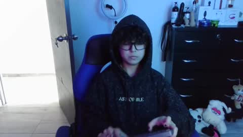 Snapshot of thomascooper_cams chatting on September 2025 05:29:02 PM VALERIA online show from September 2025 05:29:02 PM