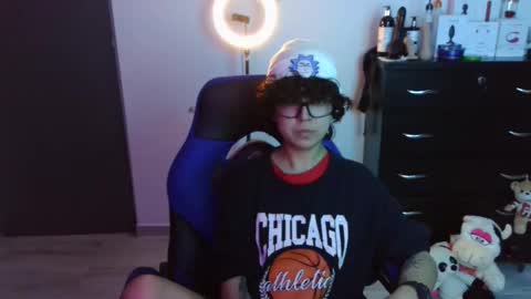 Snapshot of thomascooper_cams chatting on October 2025 12:27:01 AM VALERIA online show from October 2025 12:27:01 AM