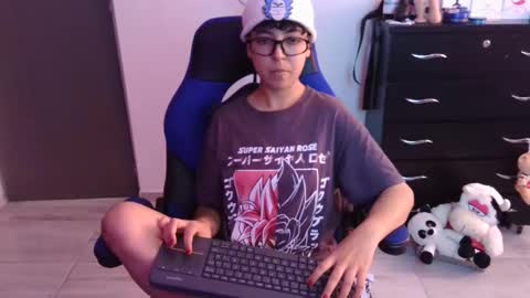 Snapshot of thomascooper_cams chatting on November 2025 07:04:02 PM VALERIA online show from November 2025 07:04:02 PM