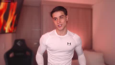 Thom Klein online show from December 2025 07:56:02 PM