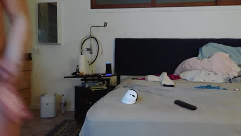 ThongMuscle online show from January 2025 01:08:01 PM