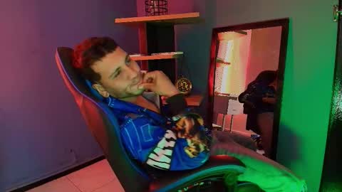 Snapshot of thonixxx_mr chatting on February 2026 10:30:02 PM Thonixxx mr online show from February 2026 10:30:02 PM