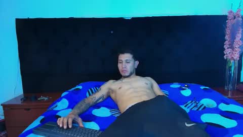 Thonixxx mr online show from March 2026 03:03:02 AM