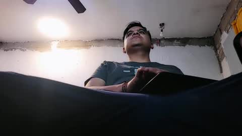 Snapshot of thor0200 chatting on October 2025 06:03:02 AM thor0200 online show from October 2025 06:03:02 AM