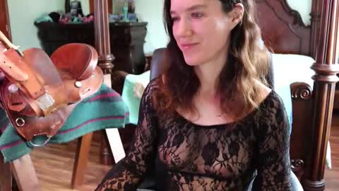 ThornburyRose online show from March 2026 06:03:01 PM