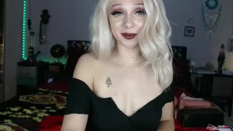 Opulent Kingdom online show from December 2024 07:21:01 AM