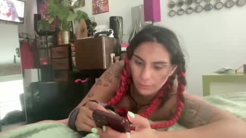 throatyygoat online show from September 2025 04:45:01 PM