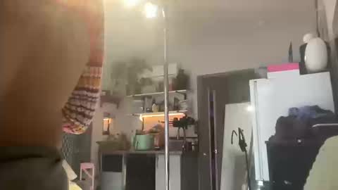 throatyygoat online show from October 2025 04:30:02 PM