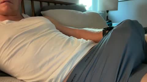 Snapshot of throbbinhood480 chatting on October 2025 03:18:01 PM Throbbinhood online show from October 2025 03:18:01 PM