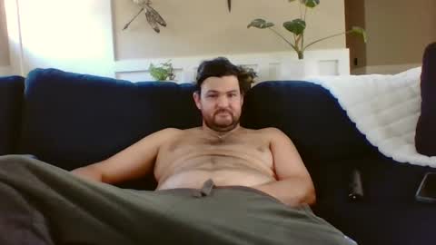 Snapshot of throwaway00000007 chatting on January 2025 05:51:02 PM Make me explode please... online show from January 2025 05:51:02 PM