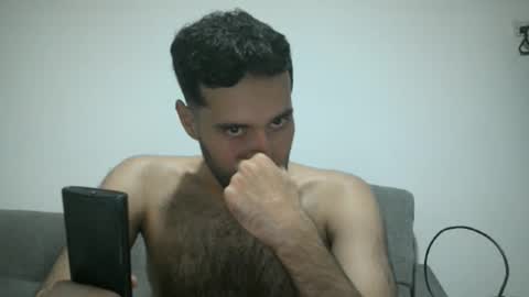 Snapshot of throwawayyourgun chatting on February 2025 06:35:01 PM Luka online show from February 2025 06:35:01 PM