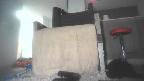 Snapshot of thugpucci chatting on February 2026 04:33:01 PM thugpucci online show from February 2026 04:33:01 PM