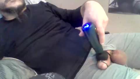 thunder8u42 online show from December 2025 05:53:02 PM