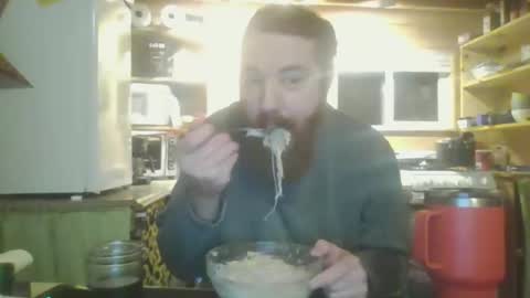 Snapshot of thunderjacker chatting on December 2025 04:07:01 AM The Pen is Mightier than Sword online show from December 2025 04:07:01 AM