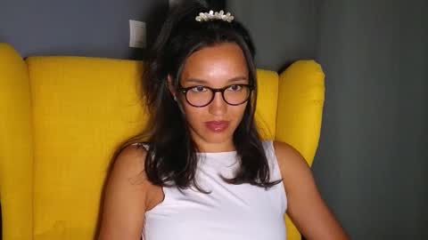 Snapshot of tia_j chatting on September 2025 07:15:02 PM tia_j online show from September 2025 07:15:02 PM