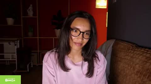 Snapshot of tia_j chatting on November 2025 05:47:01 PM tia_j online show from November 2025 05:47:01 PM