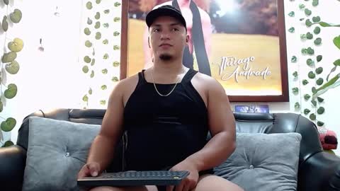 Snapshot of tiago__andrade chatting on October 2025 09:12:02 PM tiago andrade online show from October 2025 09:12:02 PM