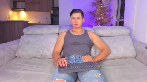 Snapshot of tiago_goez chatting on January 2026 01:11:02 AM santiago online show from January 2026 01:11:02 AM