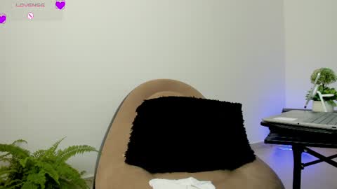 carolina online show from July 2026 09:39:01 PM