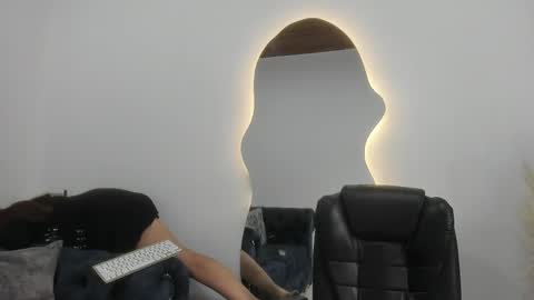 Snapshot of tiana_rosse_ chatting on May 2026 12:02:01 PM tiana_rosse_ online show from May 2026 12:02:01 PM