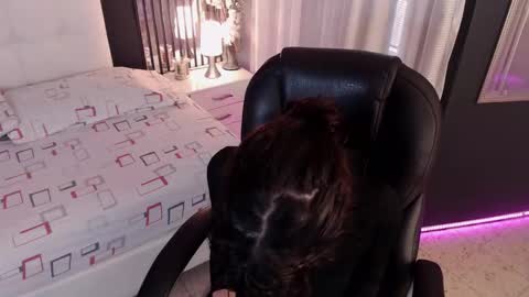 Snapshot of tiana_scot chatting on January 2026 11:57:02 AM LIA online show from January 2026 11:57:02 AM